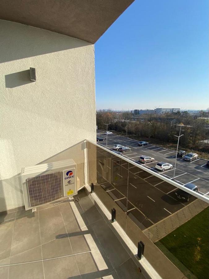 Apartament Cu 2 Camere Oradea Exterior photo